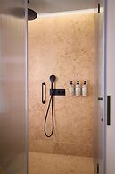 DUO Hotel Lisbon, Curio Collection by Hilton
