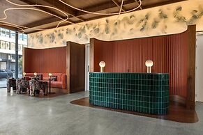 DUO Hotel Lisbon, Curio Collection by Hilton