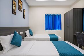 The Balcony Suites