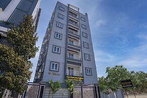 The Balcony Suites