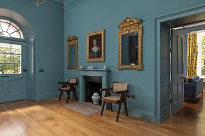 Dabton House