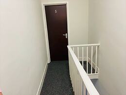 Remarkable 4-bed House in Bootle, Liverpool