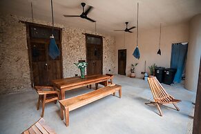 Casa Mandarina, 4BDR by Cercana