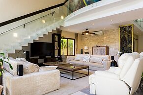 Villa Uxmal by BVR