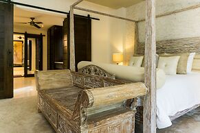 Villa Uxmal by BVR