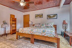 Arenal Chill Inn