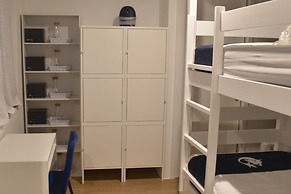 Partenope Hostel and Suites