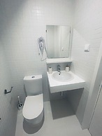 Partenope Hostel and Suites