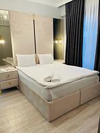 CANTRMEN SUITE