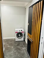 CANTRMEN SUITE