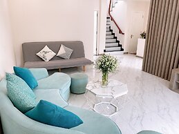 Lavini House