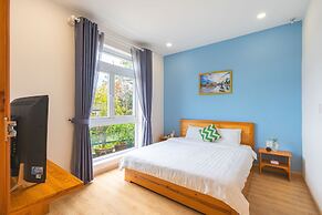 Lavini House