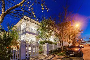 Lavini House