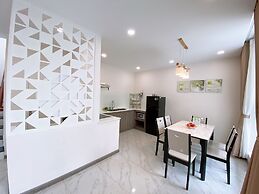Lavini House