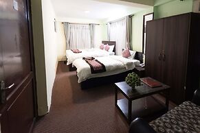 Yeti Cozy Hotel