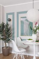 Sublime Minty Green 1BR on the Park