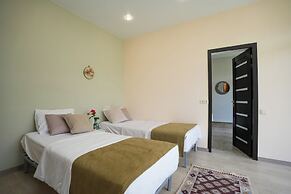 Chamich Guesthouse