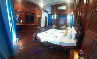 Try Palace Resort Sihanoukville