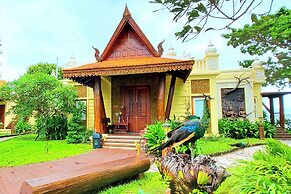 Try Palace Resort Sihanoukville