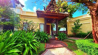 Try Palace Resort Sihanoukville