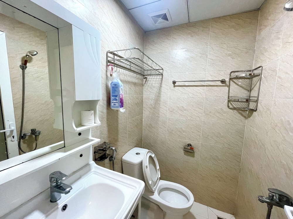Muong Thanh Beachfront Apartment