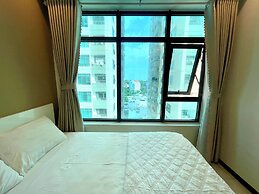 Muong Thanh Beachfront Apartment