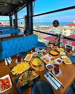 Heaven Suite Hotel