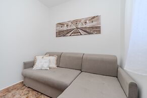 Apartments Plantosar