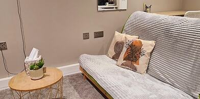 Beautiful 1-bed Studio in Burnley