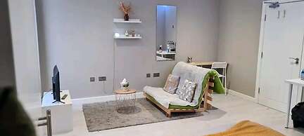 Beautiful 1-bed Studio in Burnley