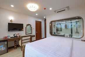 Maya Hotel 4