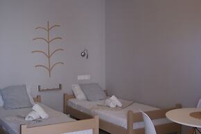 Thalia Bloom Villa Apartments
