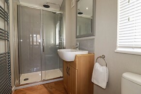 23 Meadow Retreat