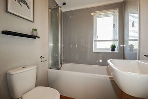 23 Meadow Retreat