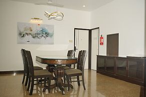 Bay Breeze Suites