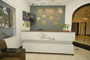 Bay Breeze Suites