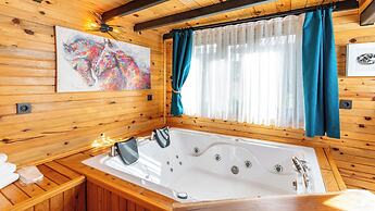 AYVALIK TRİNGO BUNGALOV