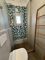 Sunshine Bay Suites