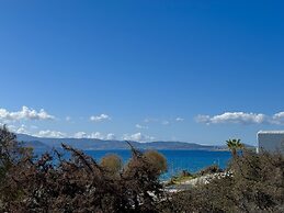 Sunshine Bay Suites