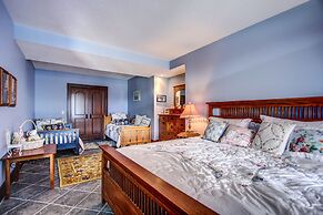Unique Cottage