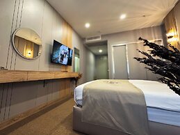 Kaya Home Hotel