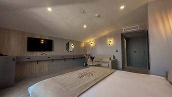 Kaya Home Hotel