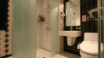 sinchon Y hotel