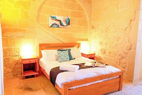 Nirvana Gozitan Villa & Pool