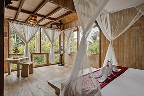 Joglo Organik Guesthouse