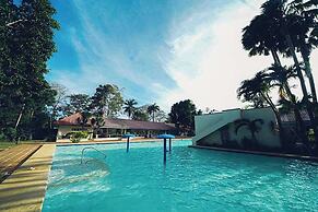 Grand Villa Laguna