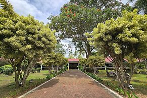 Grand Villa Laguna