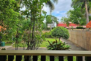 Grand Villa Laguna