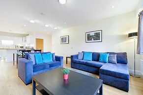 Luxury 2 Bedroom Apartments with Parking