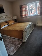 Beautiful 1-bed House in Manchester